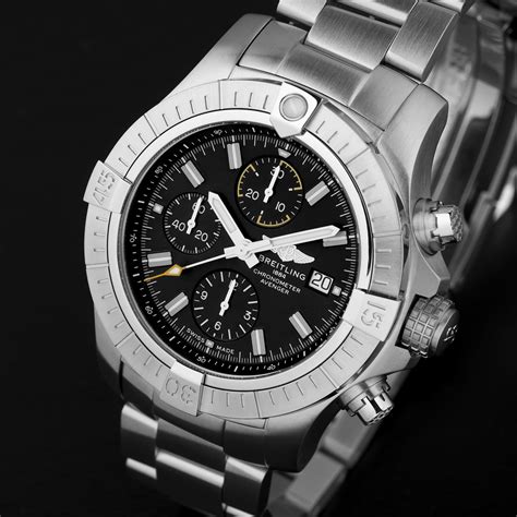 breitling avenger steal